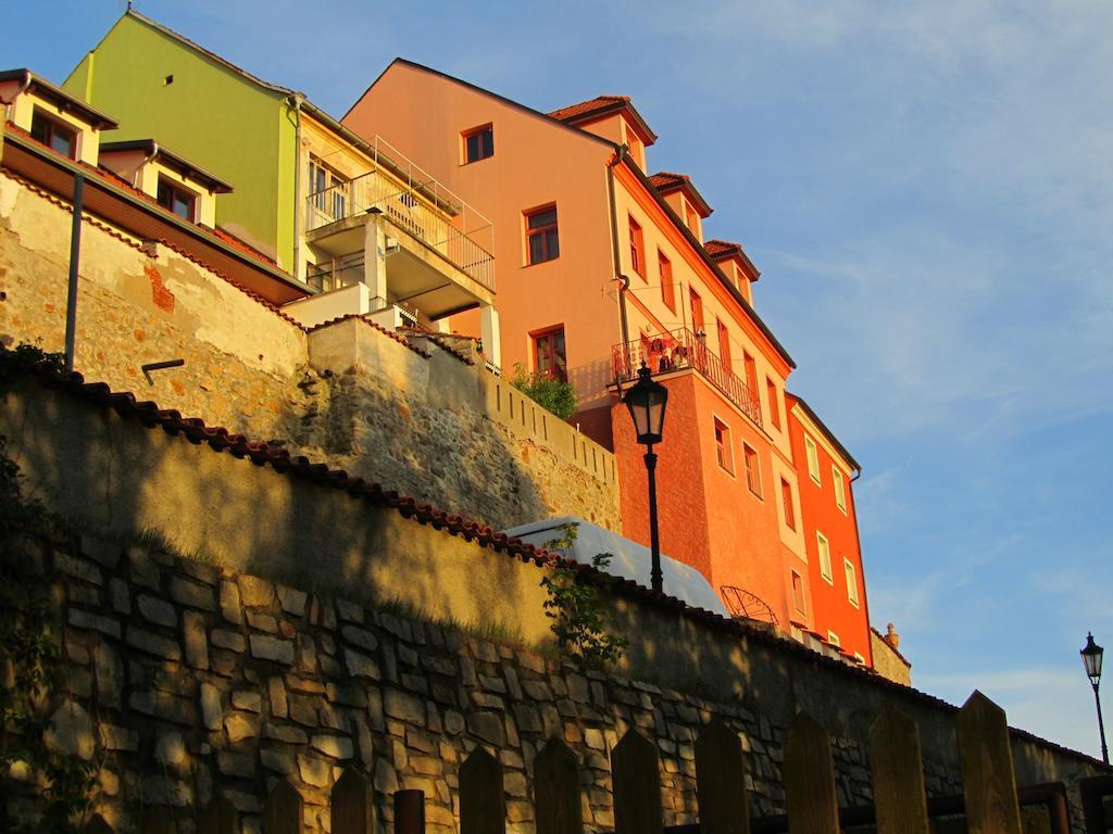 Hotel Pod Skalou Písek Buitenkant foto