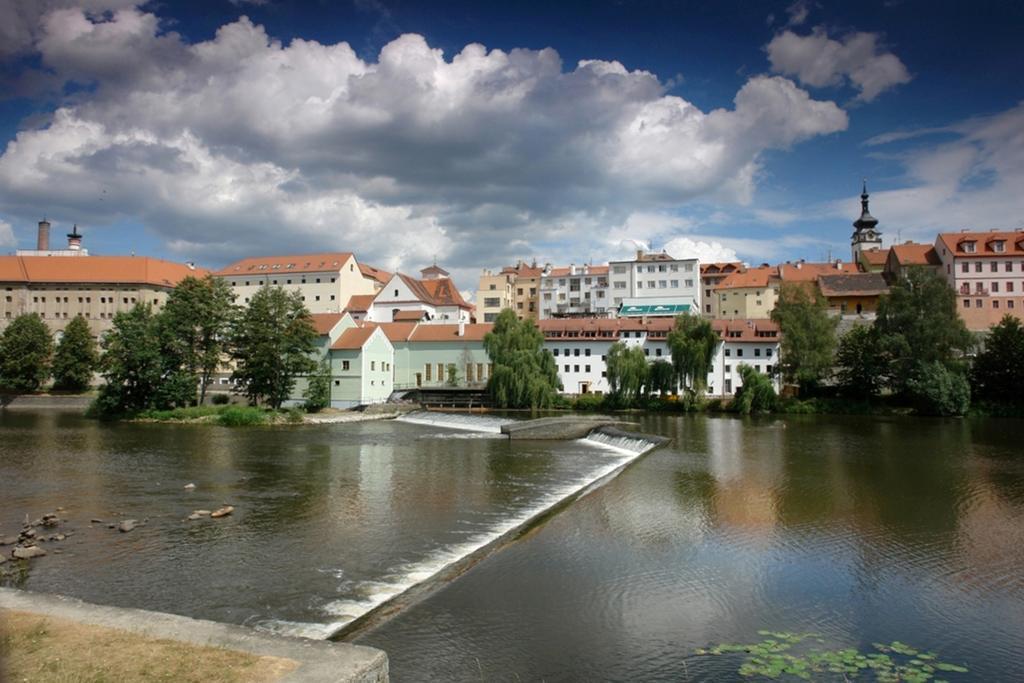 Hotel Pod Skalou Písek Buitenkant foto